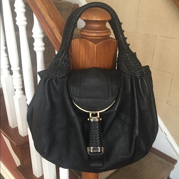 Fendi Handbags - Fendi Spy fabulous condition 💕